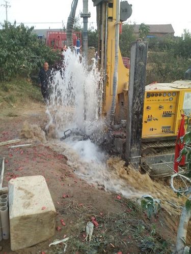 凤阳打深水井